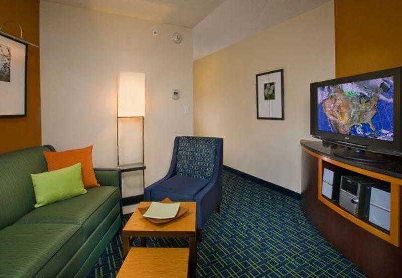 Fairfield Inn And Suites By Marriott Oklahoma City Airport Εξωτερικό φωτογραφία